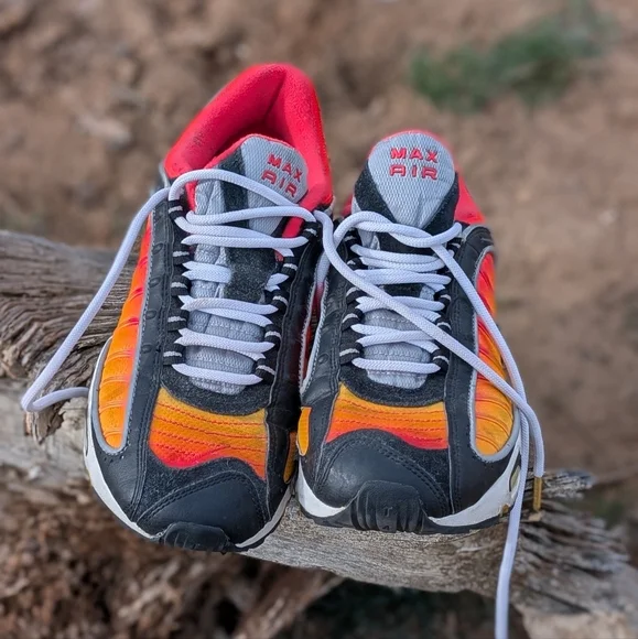 Nike Air Max Tailwind 4 Sunset 2019 size 8.5 Dynamic Vibrant - Picture 2 of 10